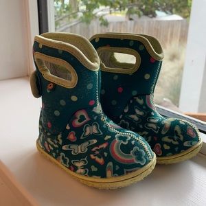 Baby Boggs infant size 5